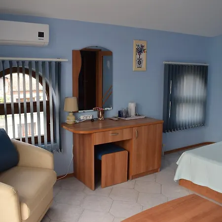 Sunny House 2* 茨雷沃